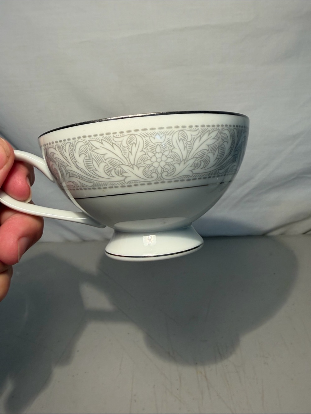 Imperial china Classic White & Silver Floral Teacup W.Dalton 5671 Whitney